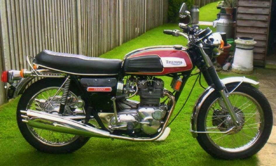 Triumph trident store t150v