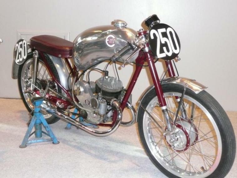 1947 Mk1 EMC Classic Motorcycle Pictures
